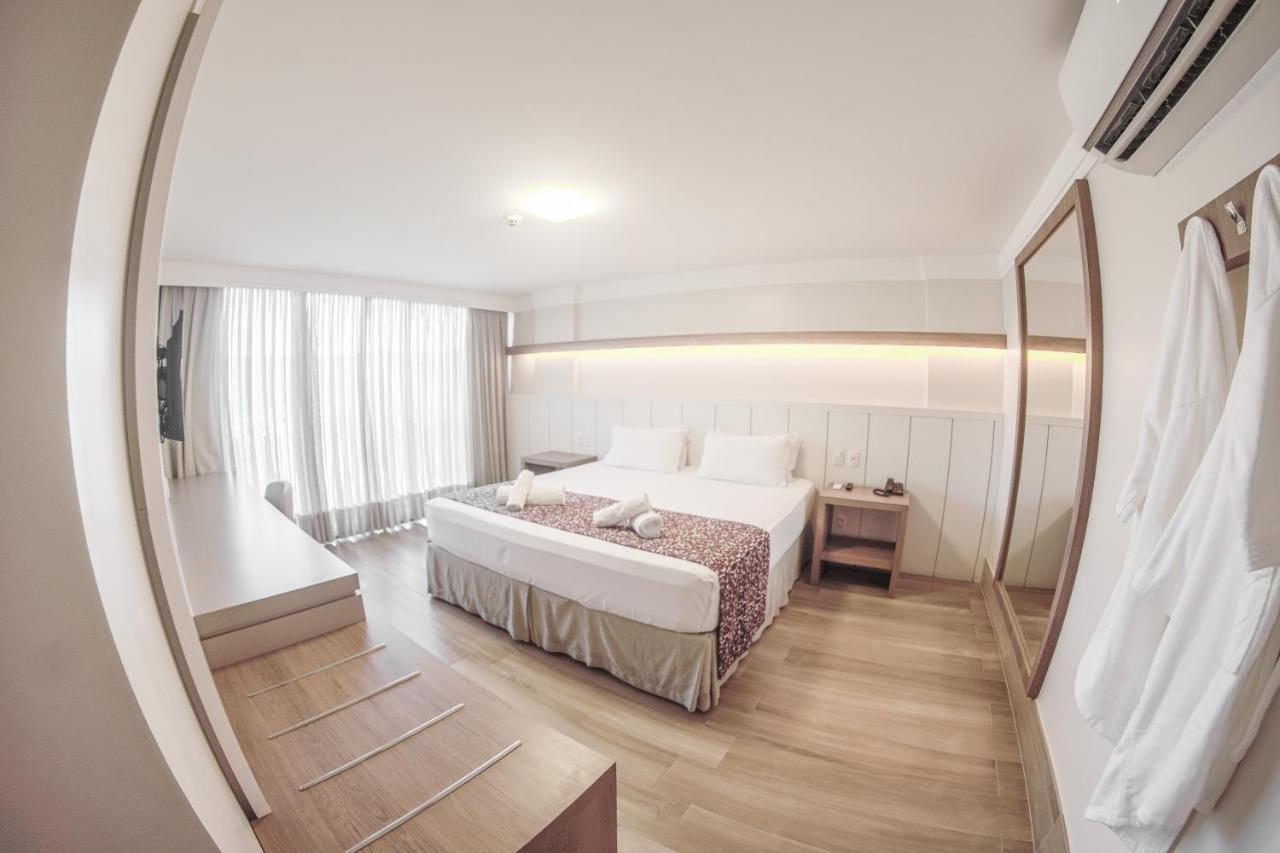 Quarto com Cama King-size