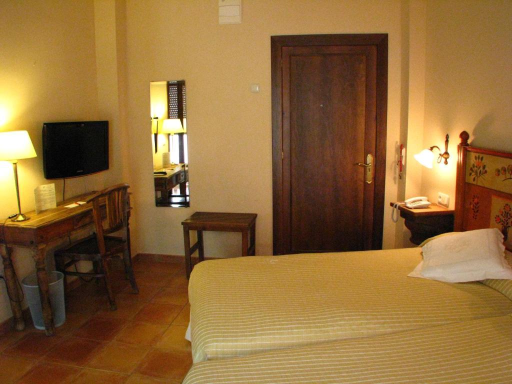 Double or Twin Room,8222124:JPEG