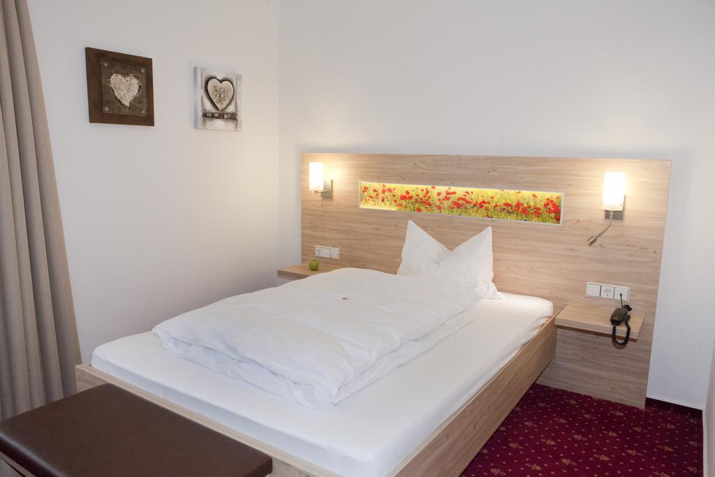Single Room,1144939988:JPEG