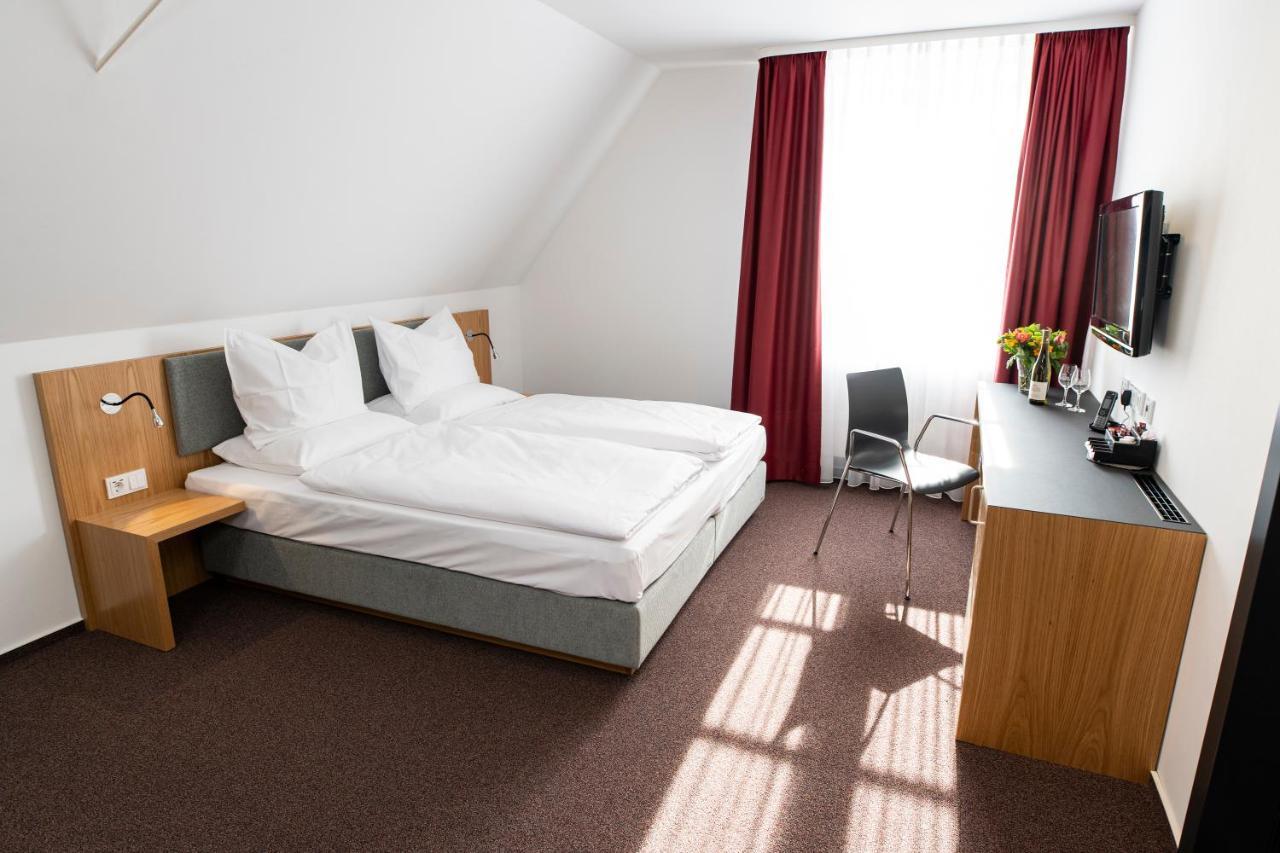 Superior King Room,1100143740:JPEG