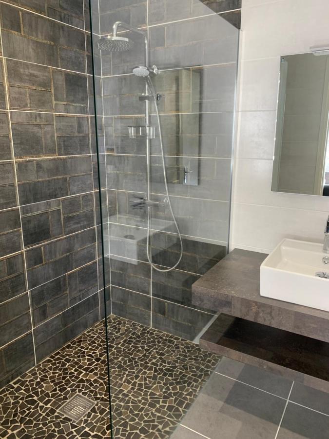 Chambre Lits Jumeaux avec Douche