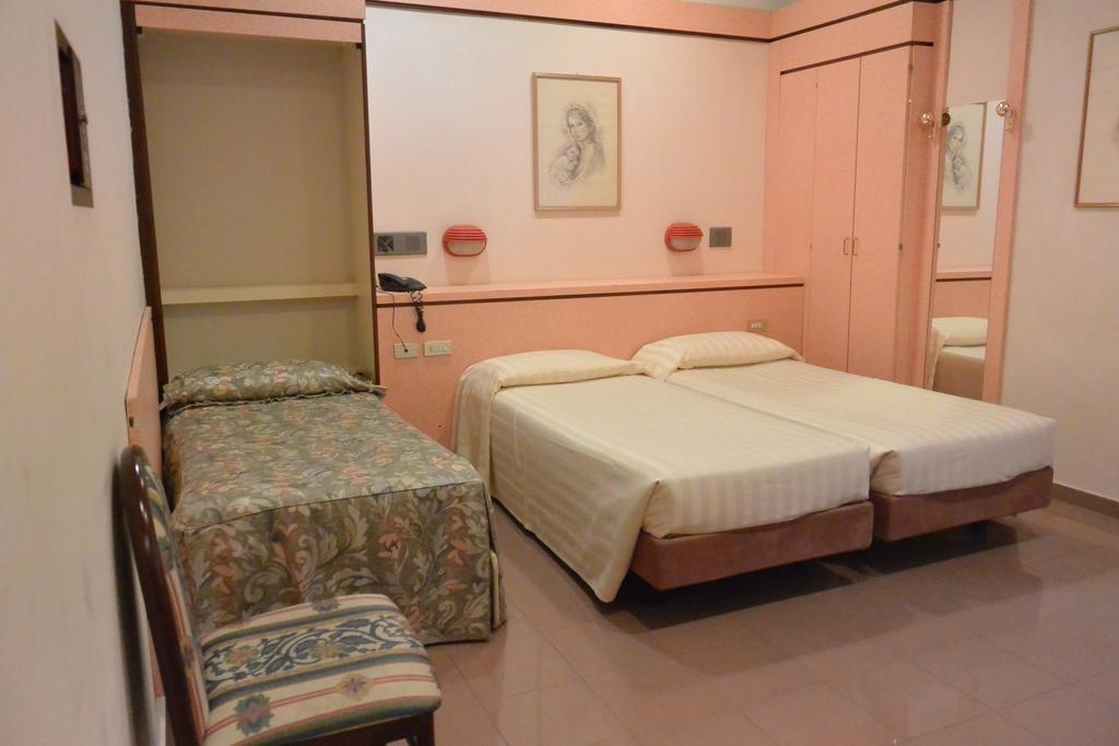 Habitación Triple Estándar