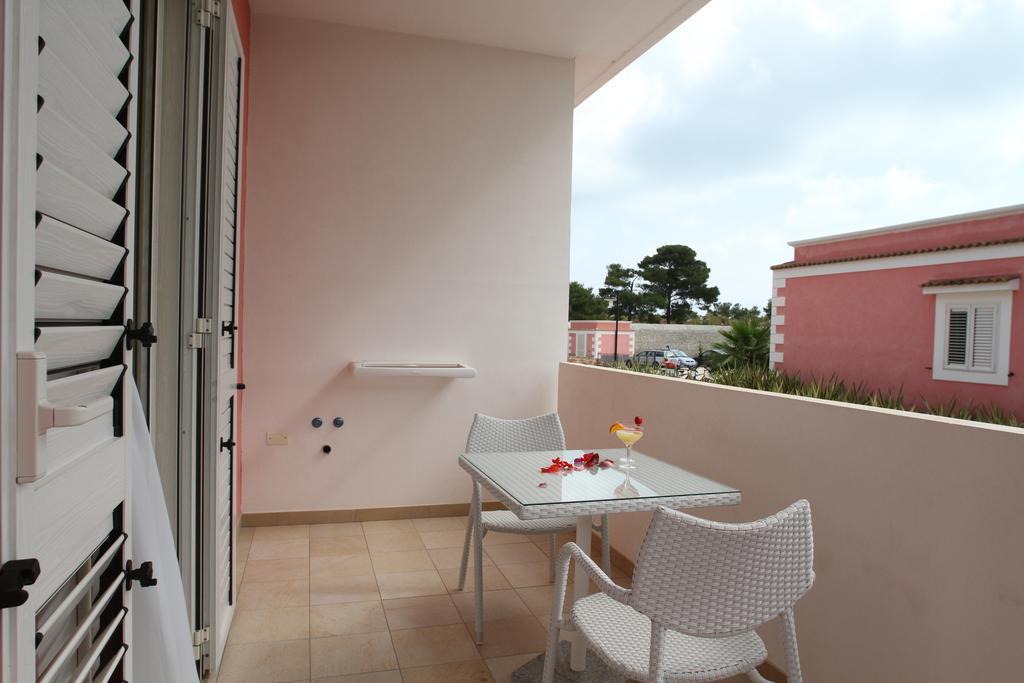 Camera Matrimoniale con Balcone