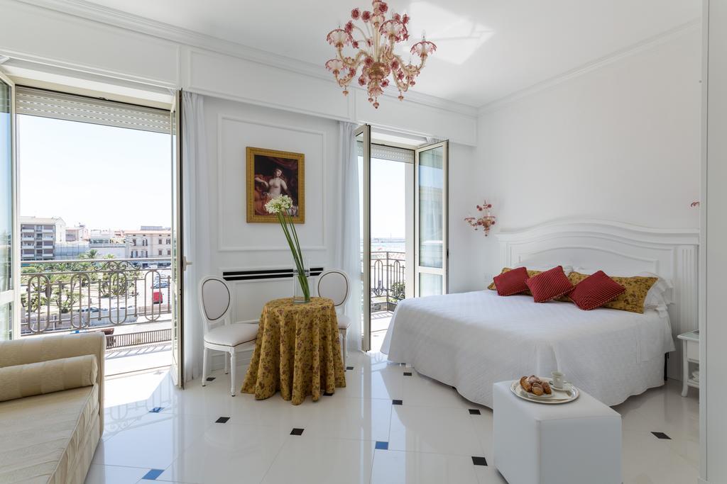 Exclusive Double Room Partial Sea View Two Balconies,110767617:JPEG
