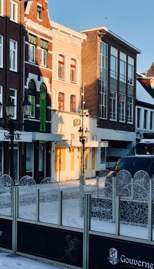 Appartement met 1 Slaapkamer, Balkon en Uitzicht op de Stad