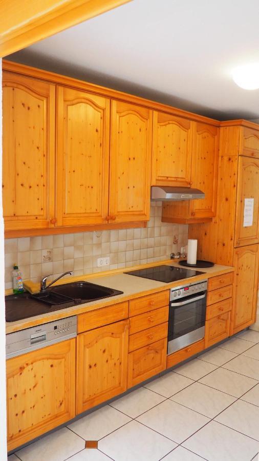 Apartment mit Balkon
