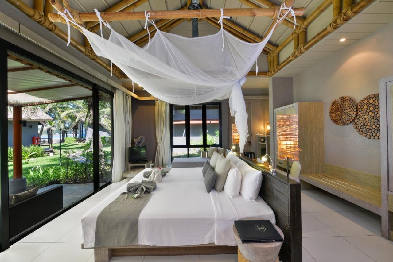 Deluxe Villa mit Meerblick