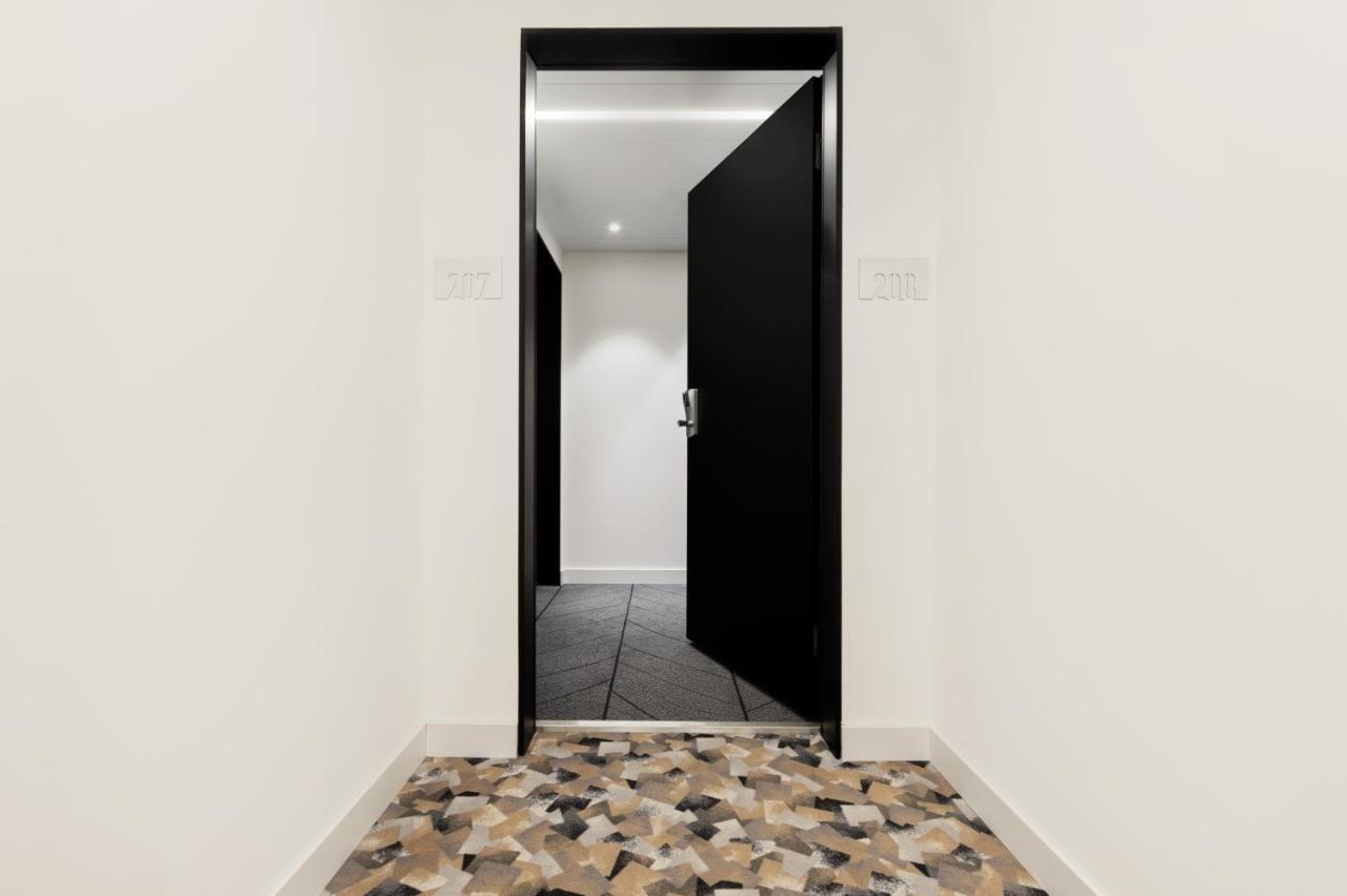 Family Room,1593860458:JPEG