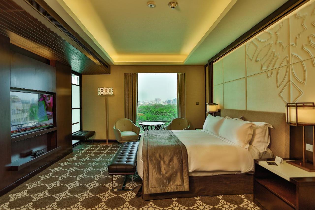 Premium King Room