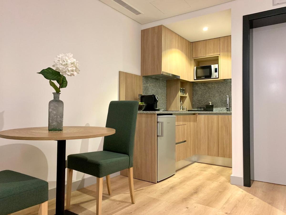 Deluxe Apartment,1122163851:JPEG