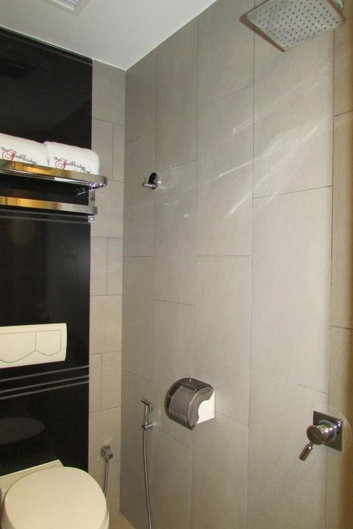 Standard Single Room,112625415:JPEG