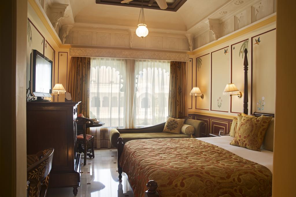 Luxury Double Room with Garden View