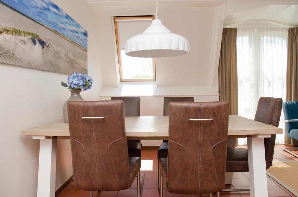 Two-Bedroom Apartment,112824777:JPEG