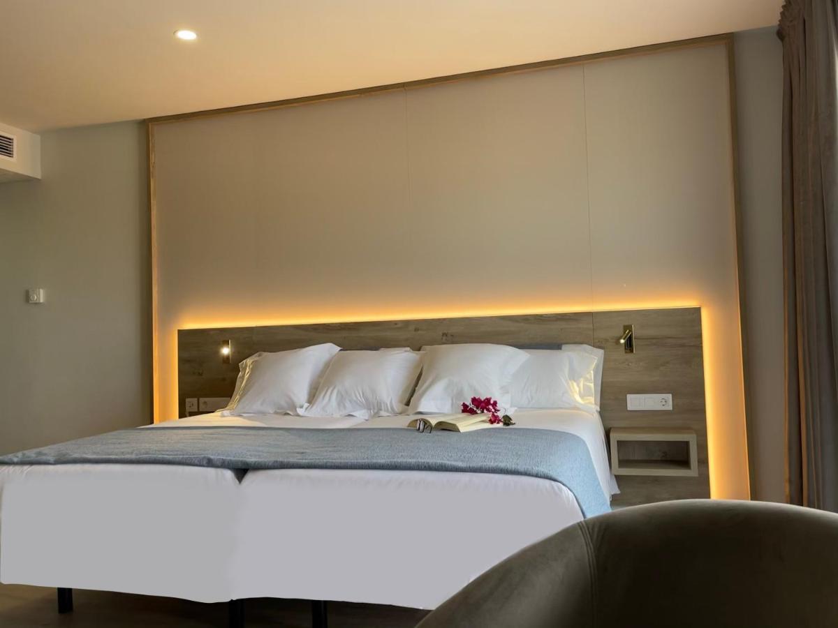Double Room Balcony,1129689759:JPEG