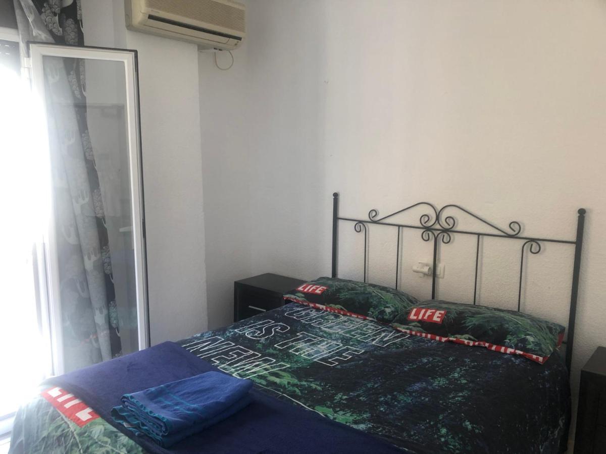 Quarto Duplo com Casa de Banho Privativa