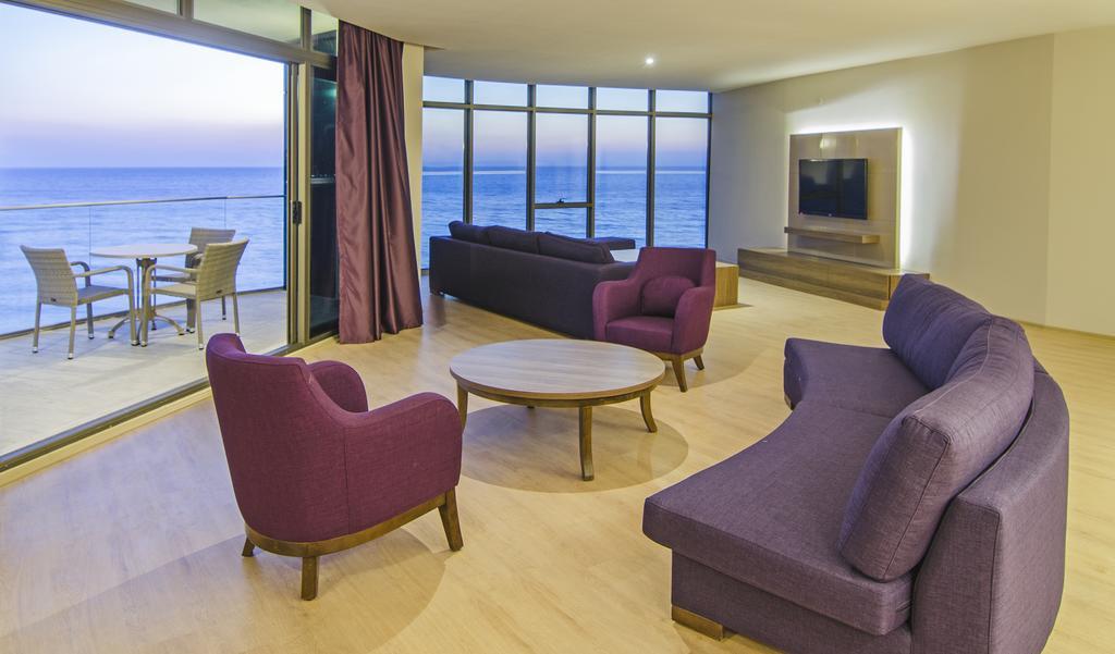 Two-Bedroom Apartment,1275065698:JPEG