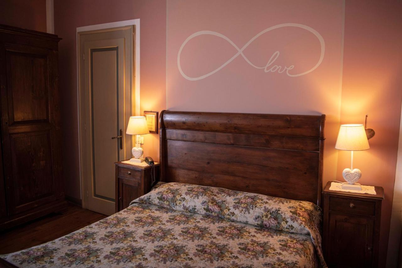 Doppelzimmer mit Seeblick