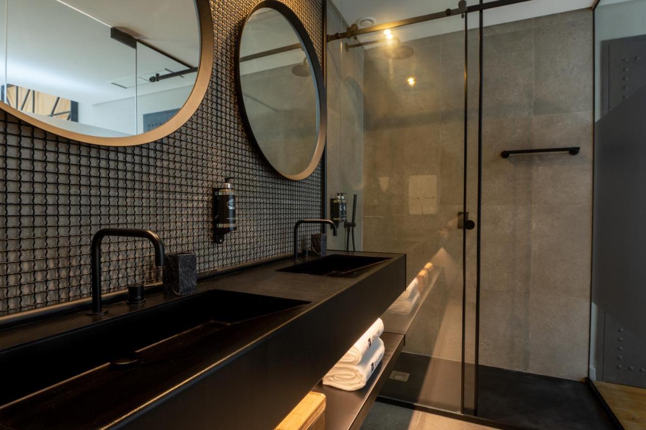 Quarto Twin com Vista Interior