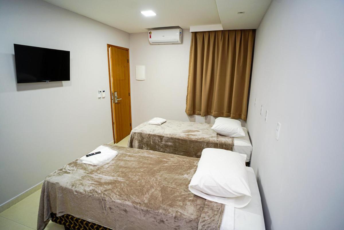 Quarto Duplo