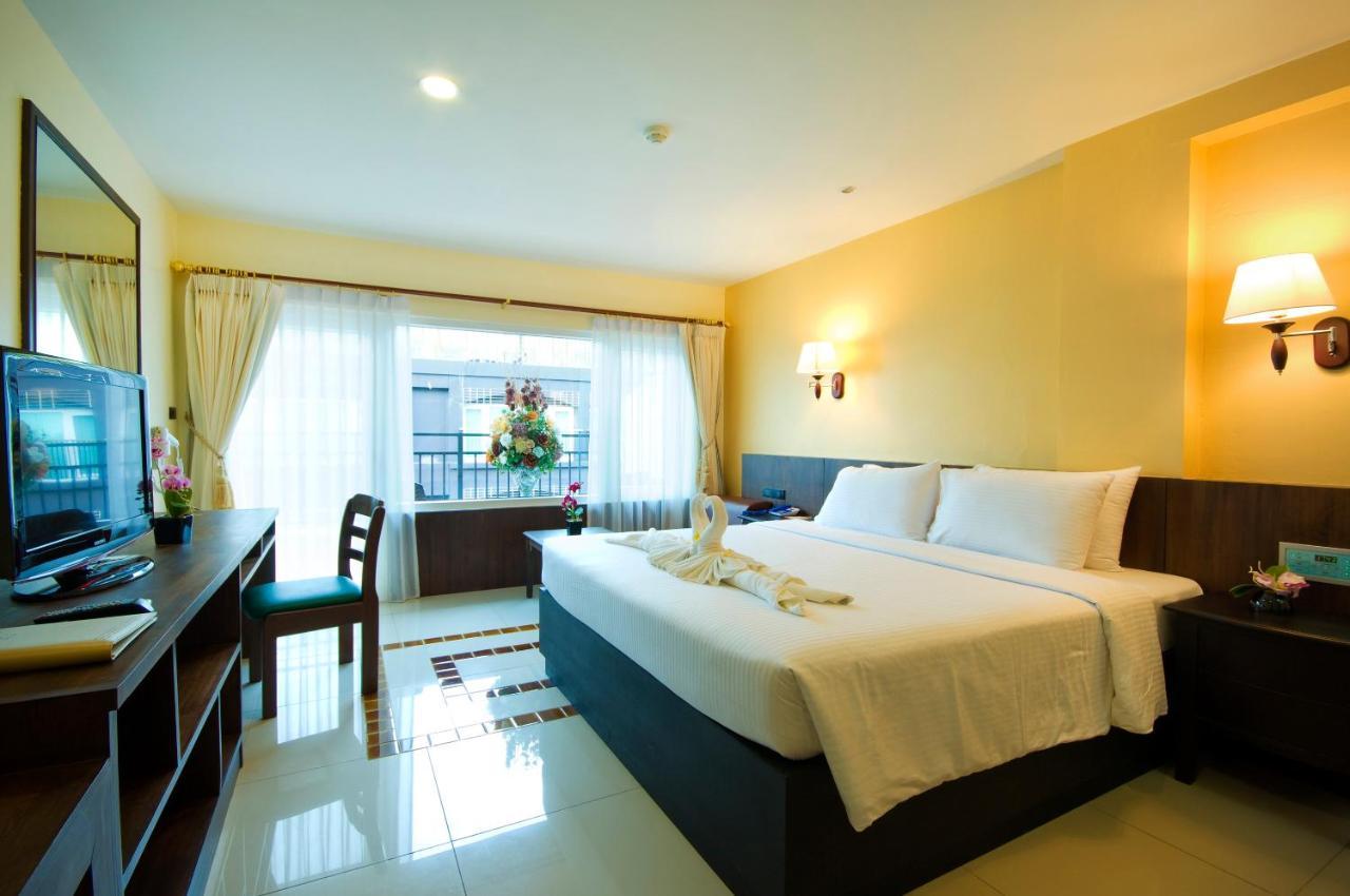 Quarto Standard com Cama de Casal ou 2 de Solteiro e Banheira