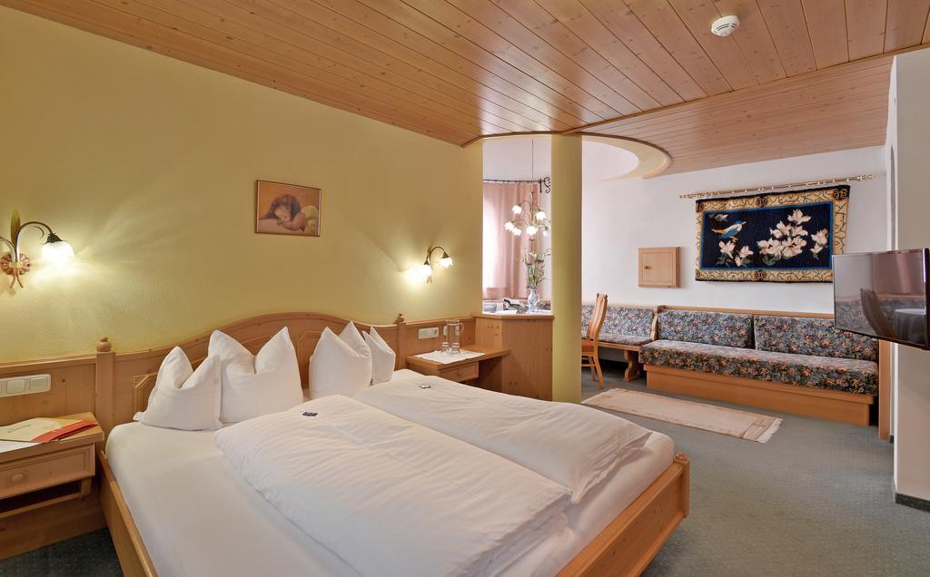 Driepersoonskamer met Balkon A