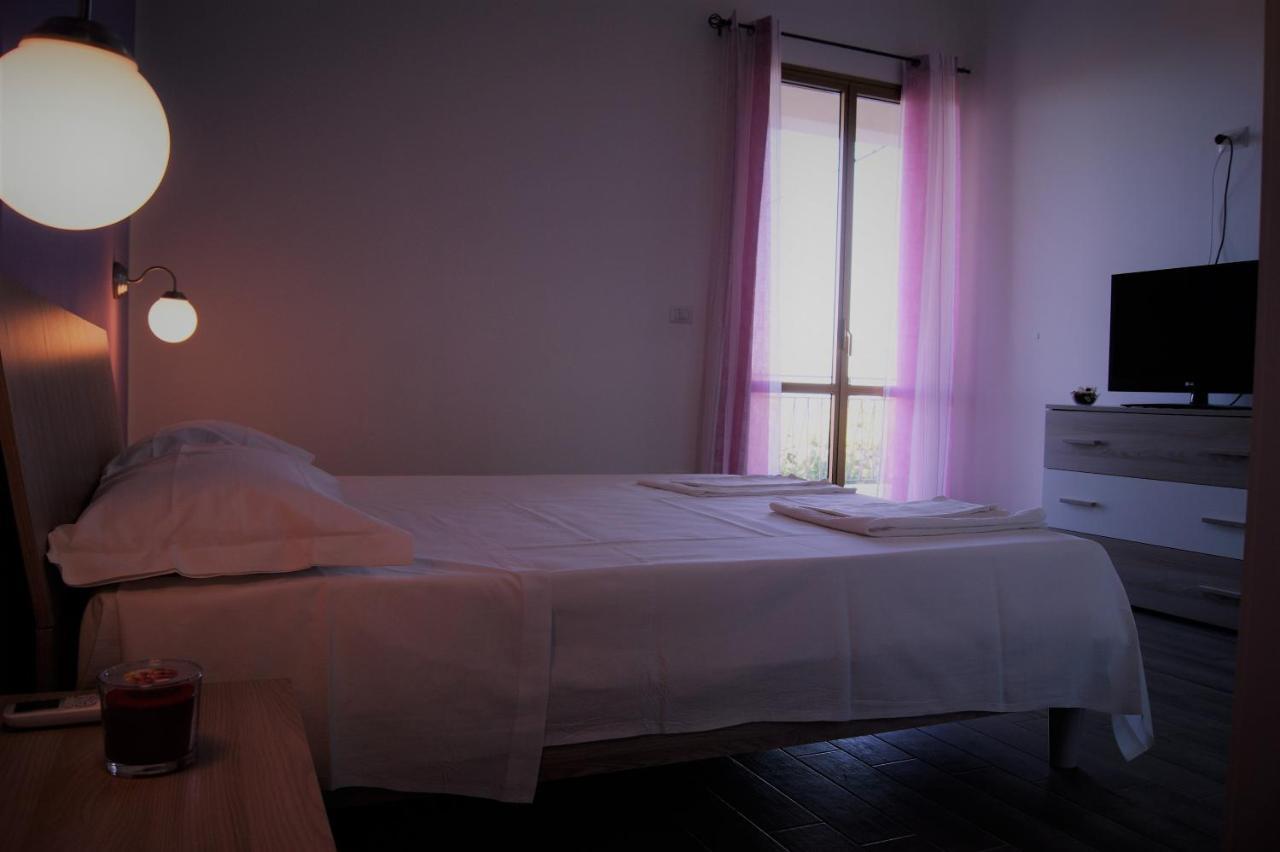 Camera Deluxe Matrimoniale/Doppia con Letti Singoli con Vista Mare