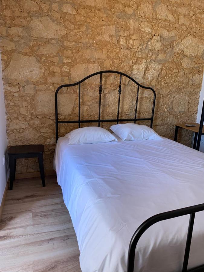 Quarto Duplo com Casa de Banho Privativa