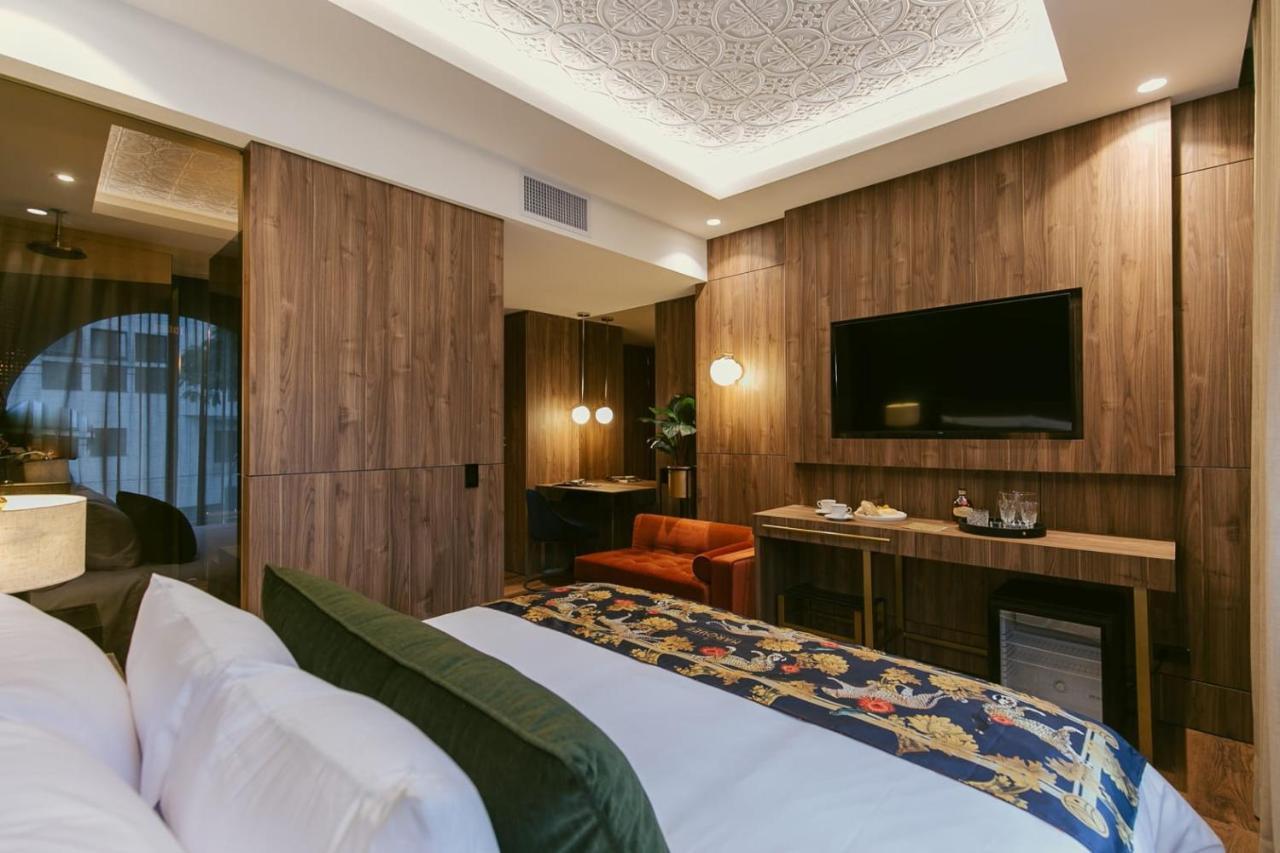 King Suite