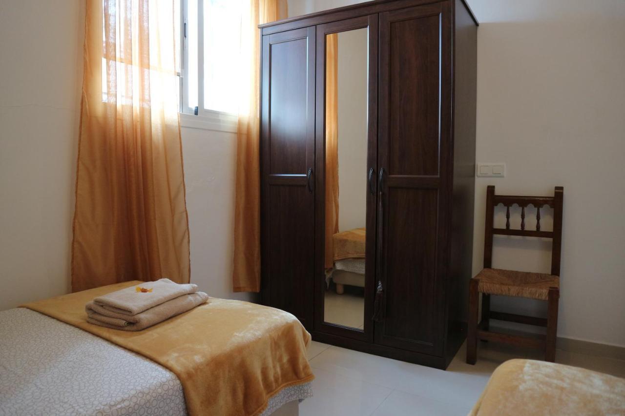 Habitación Doble con baño compartido - 1 o 2 camas