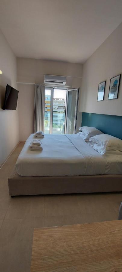 Quarto Superior com Cama de Casal ou 2 de Solteiro - Vista do Mar e Varanda