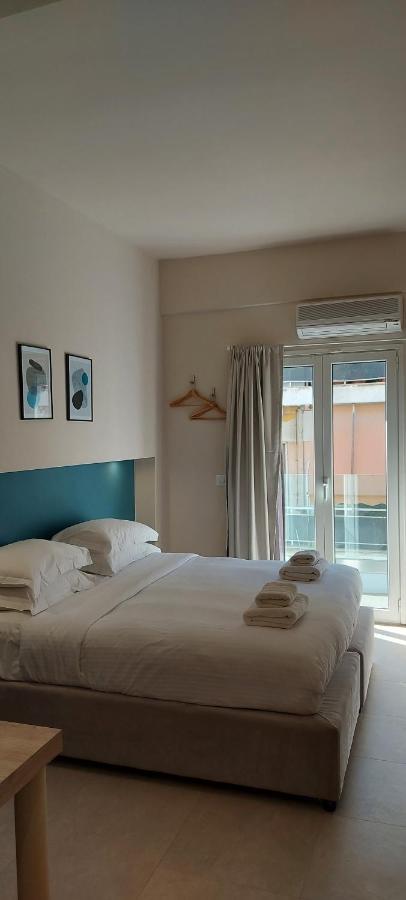 Quarto Superior com Cama de Casal ou 2 de Solteiro e Varanda