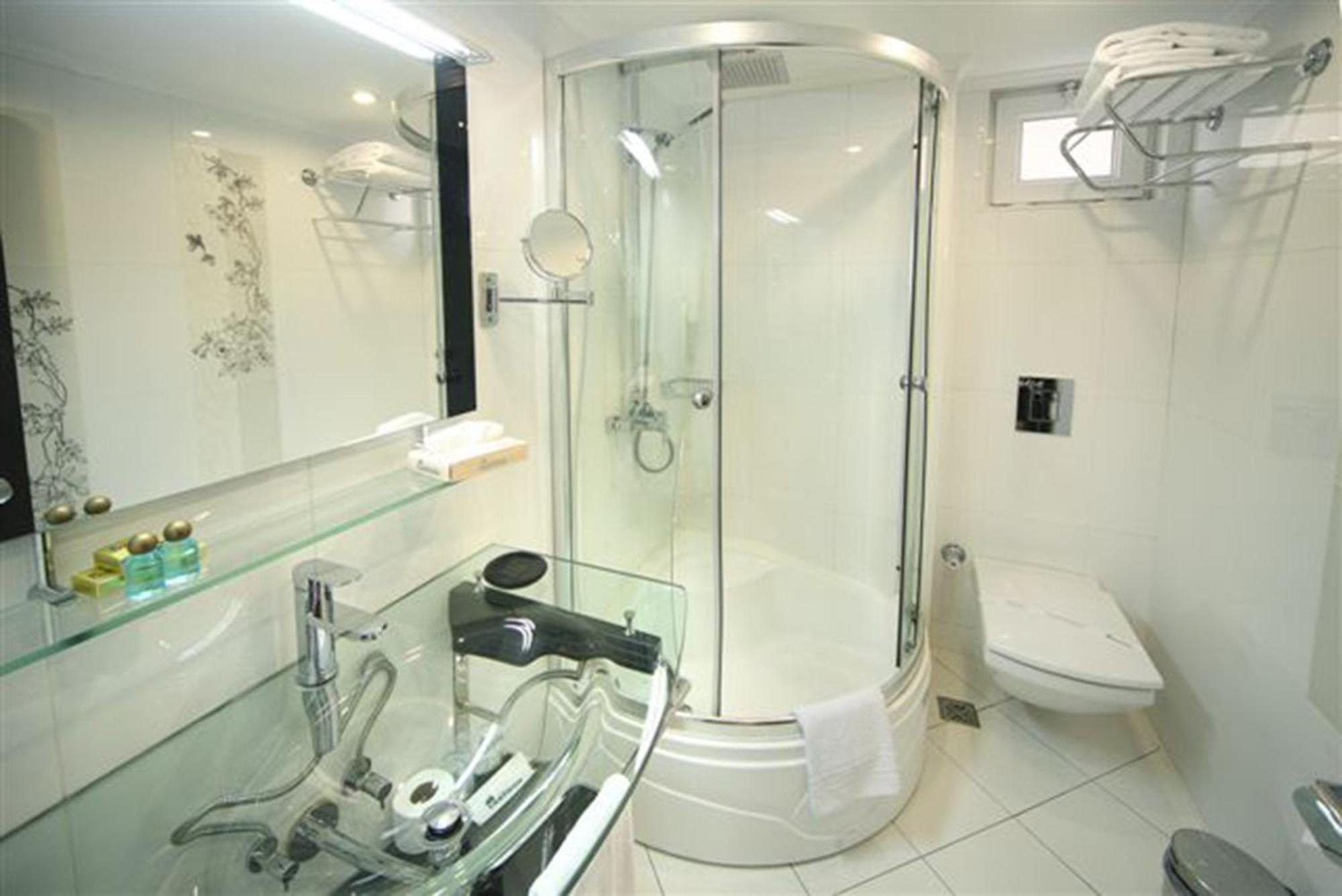 Tweepersoonskamer met 1 of 2 Bedden en Badkamer