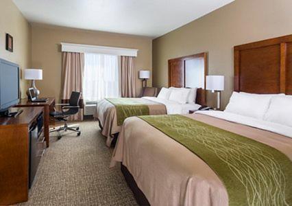 Queen Room with Two Queen Beds - Accessible/Non-Smoking