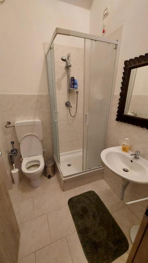 Chambre Double avec Salle de Bains Privative