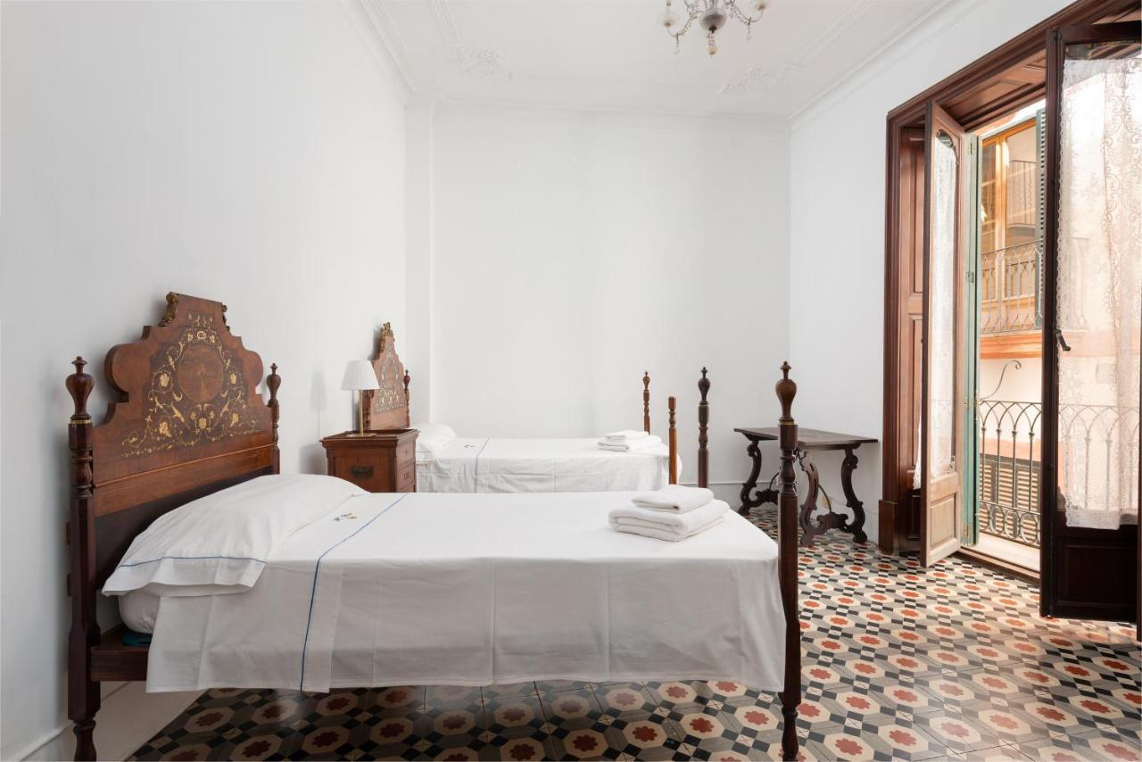 Tweepersoonskamer met Gedeelde Badkamer