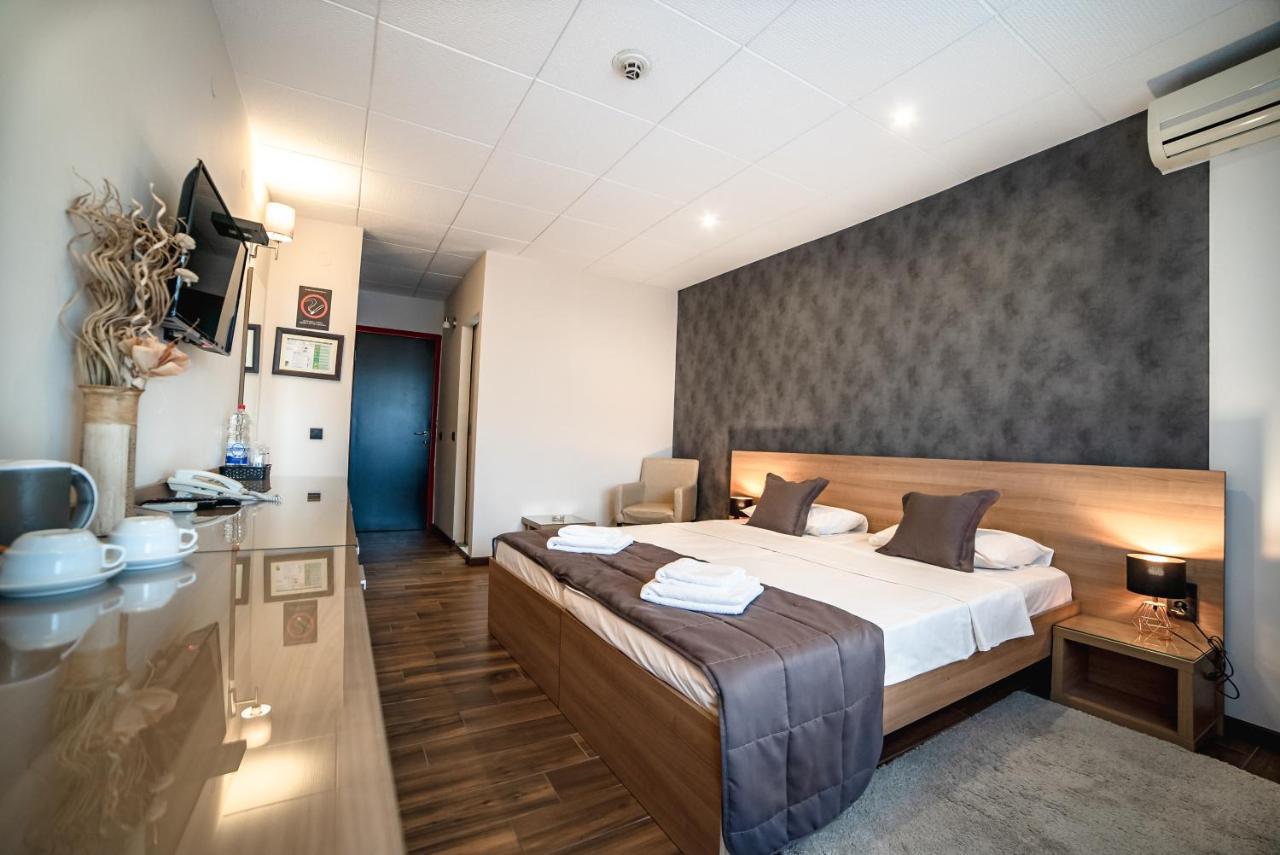 Tweepersoonskamer met 1 Tweepersoonsbed of 2 Gescheiden Bedden