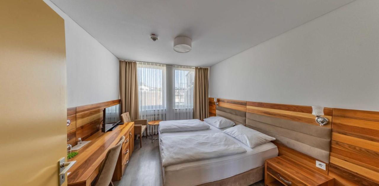 Standard Zweibettzimmer