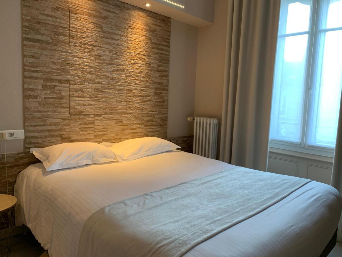 Chambre Lit Queen-Size Standard - Non-Fumeurs