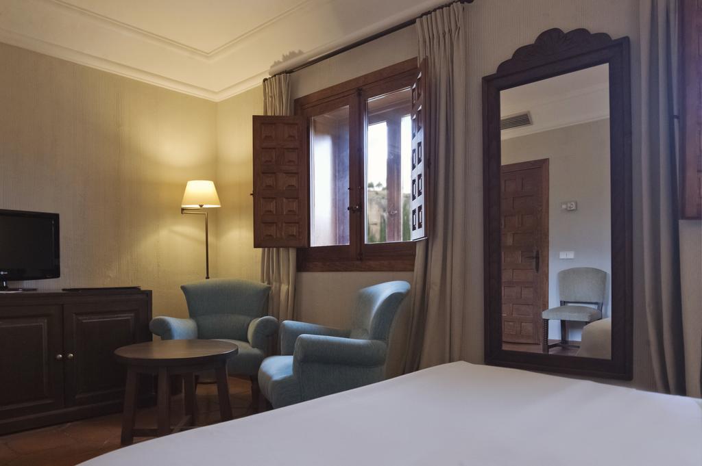 Standard Double Room,1214662240:JPEG