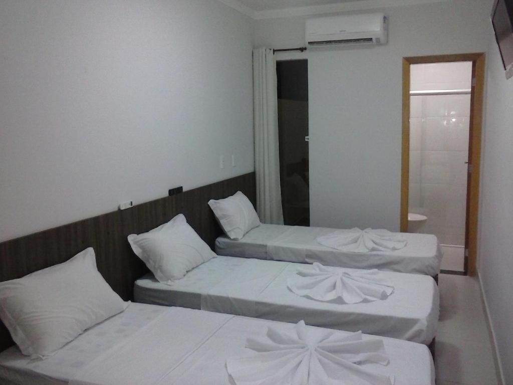 Quarto Triplo Básico