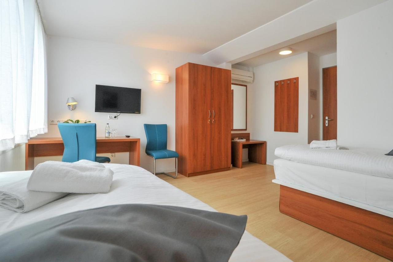 Camera Singola con Bagno Privato
