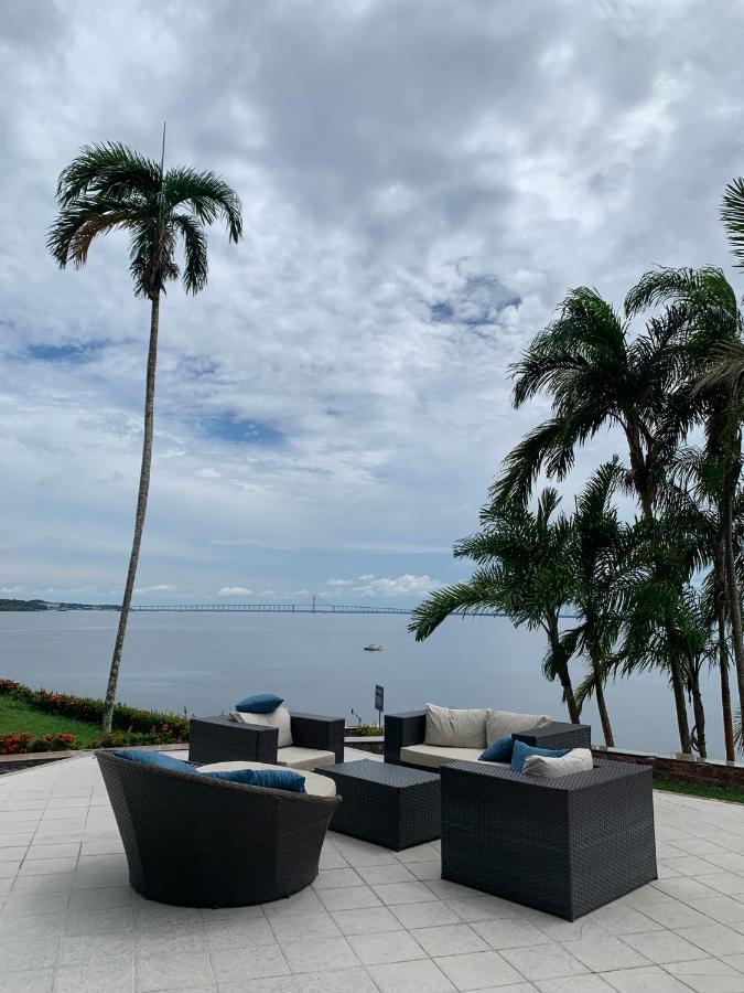 Quarto Duplo com Vista do Mar
