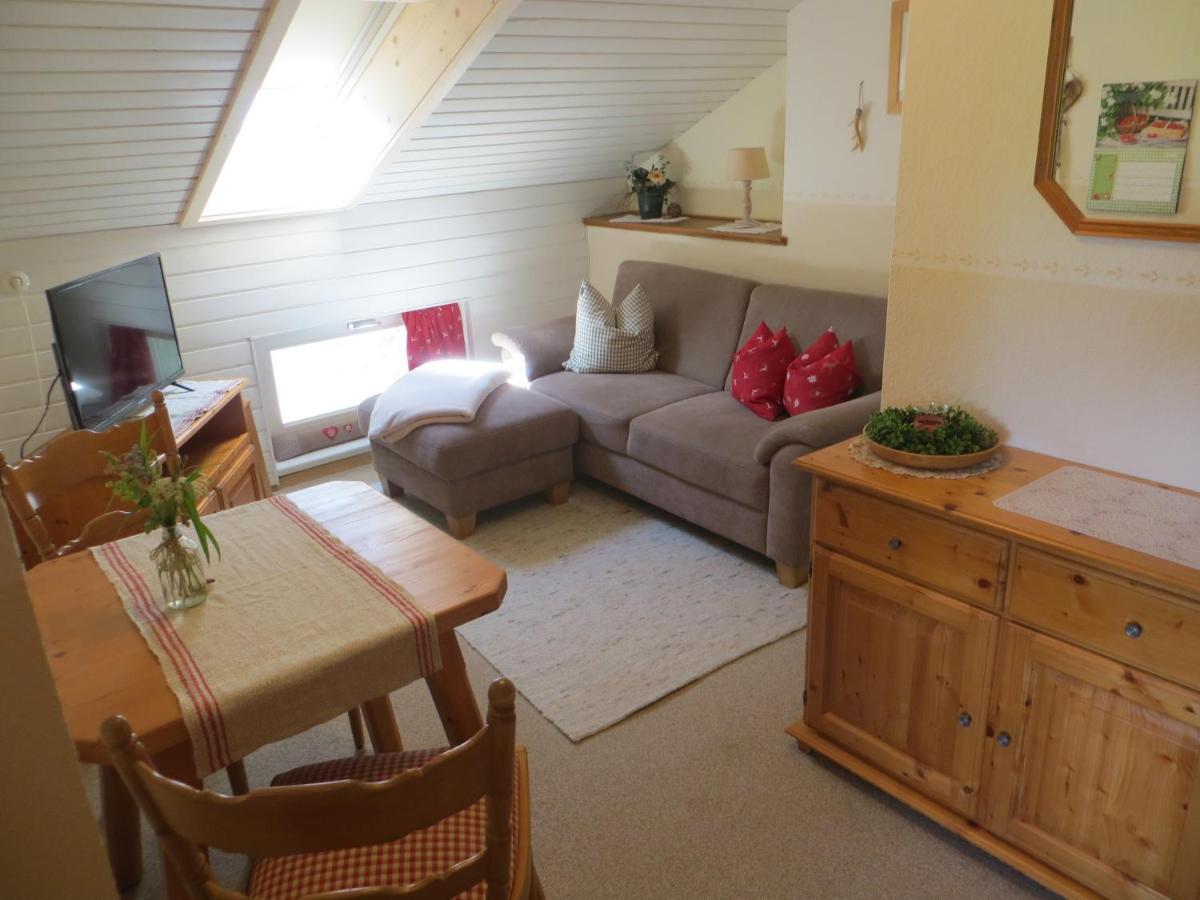 Doppelzimmer mit Balkon
