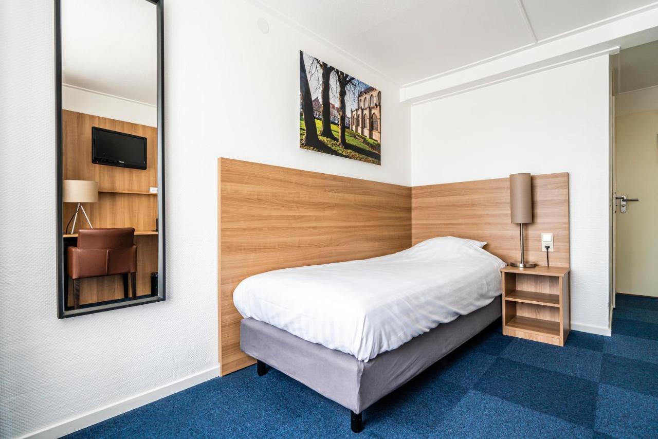 Single Room,1186162114:JPEG
