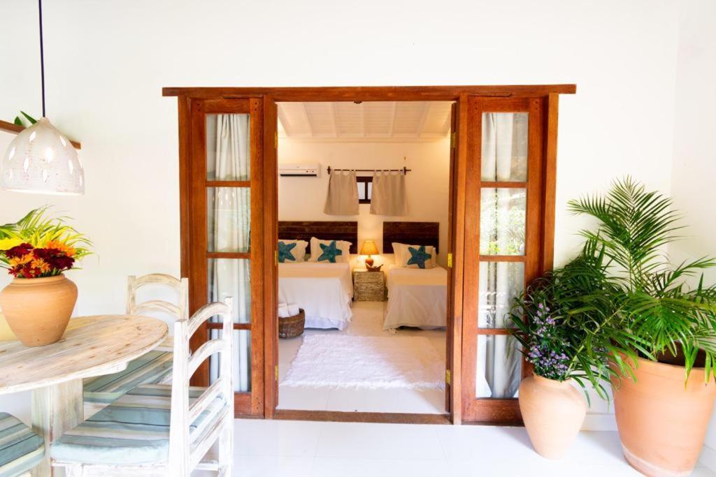 Quarto Triplo Básico