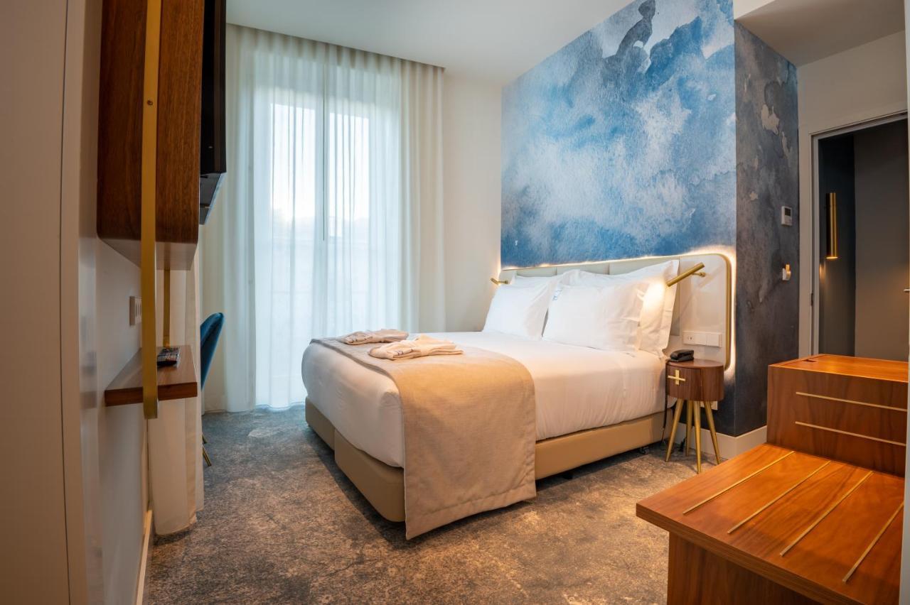 Chambre Familiale - Vue sur Ville