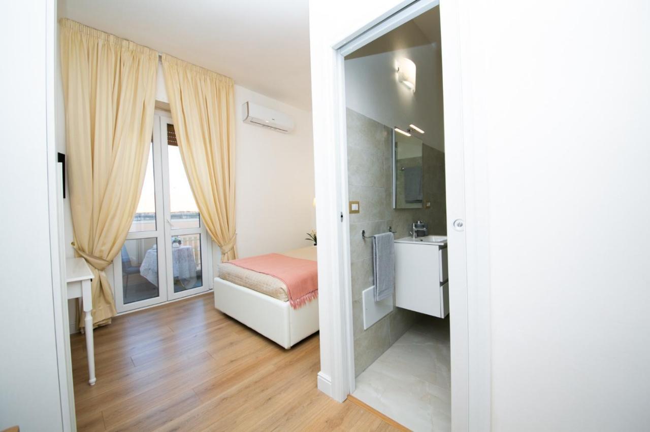 Camera Singola con Balcone