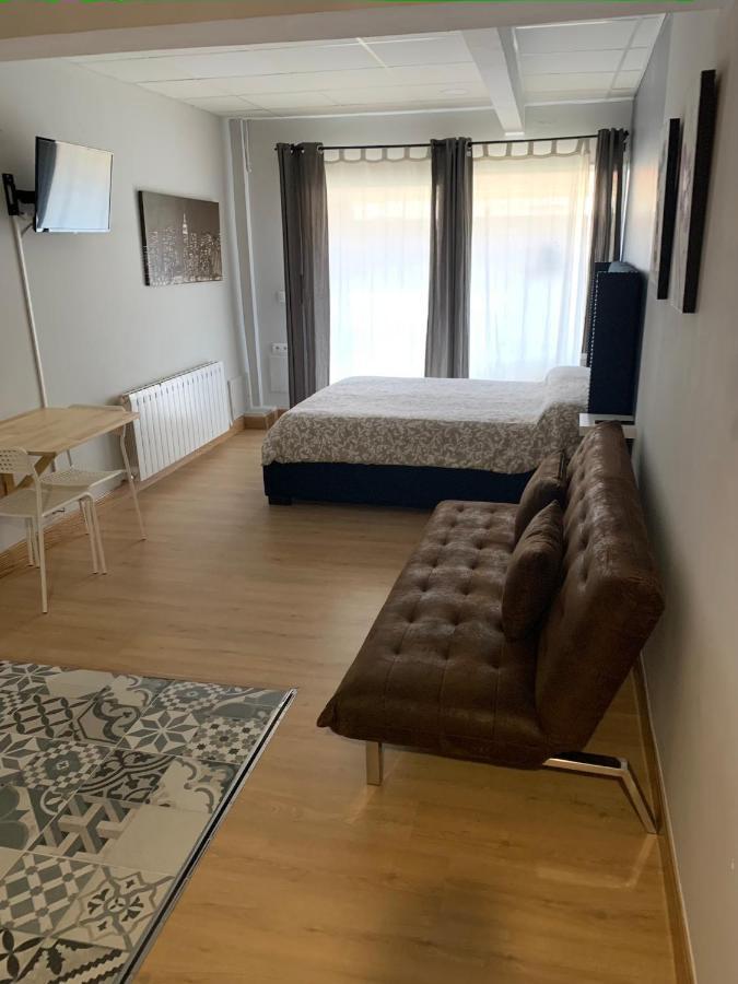 Studio mit Terrasse