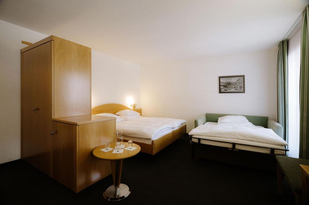 Dreibettzimmer