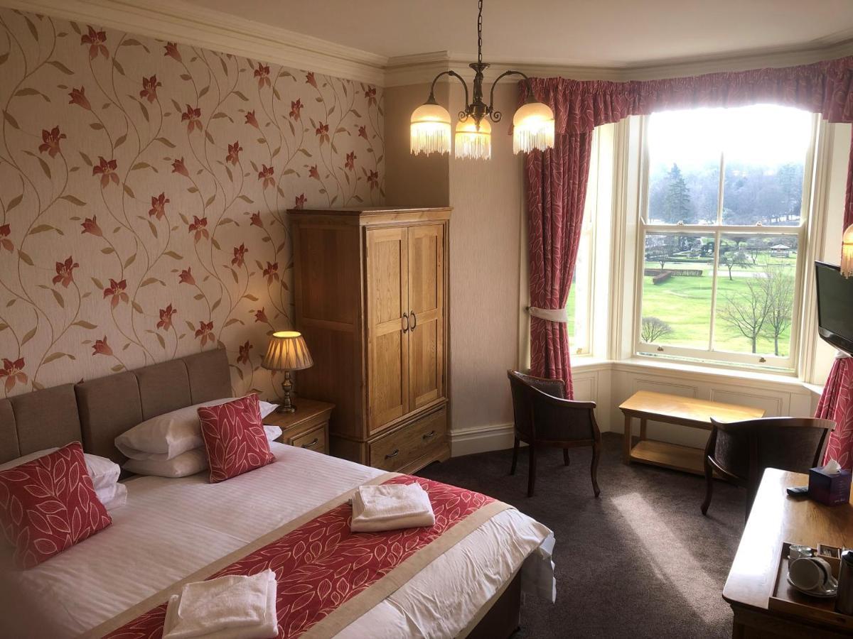 Superior Double or Twin Room with Mountain View